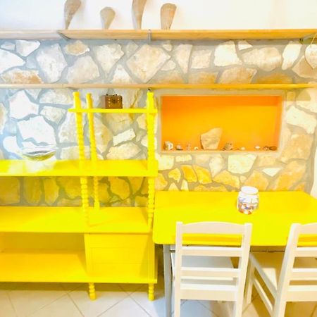 Colorful And Happy Apartment Sukosan - With Parking מראה חיצוני תמונה